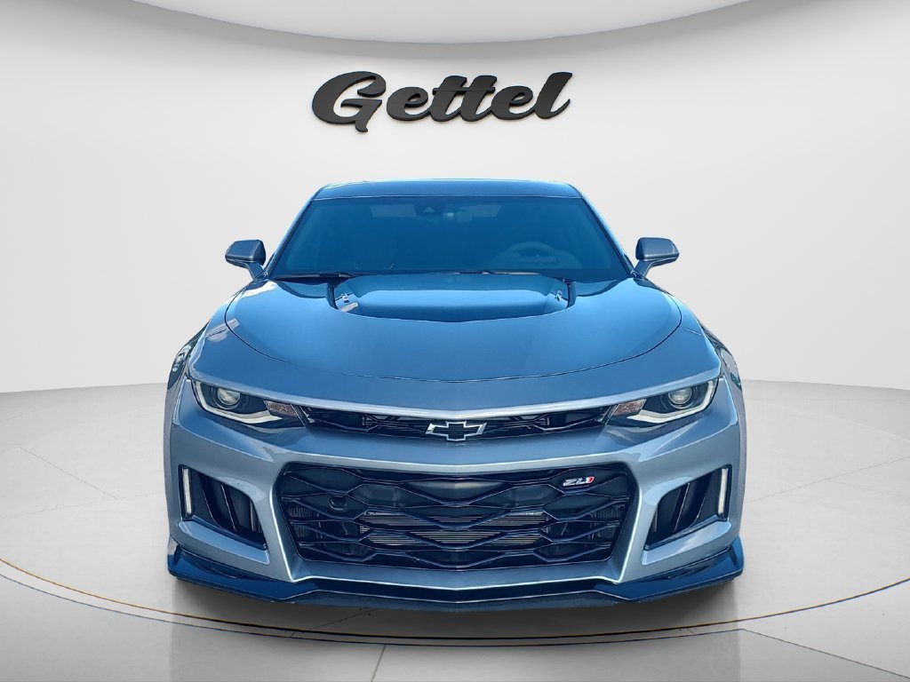 Used 2023 SHARKSKIN METALLIC Chevrolet ZL1 image 2