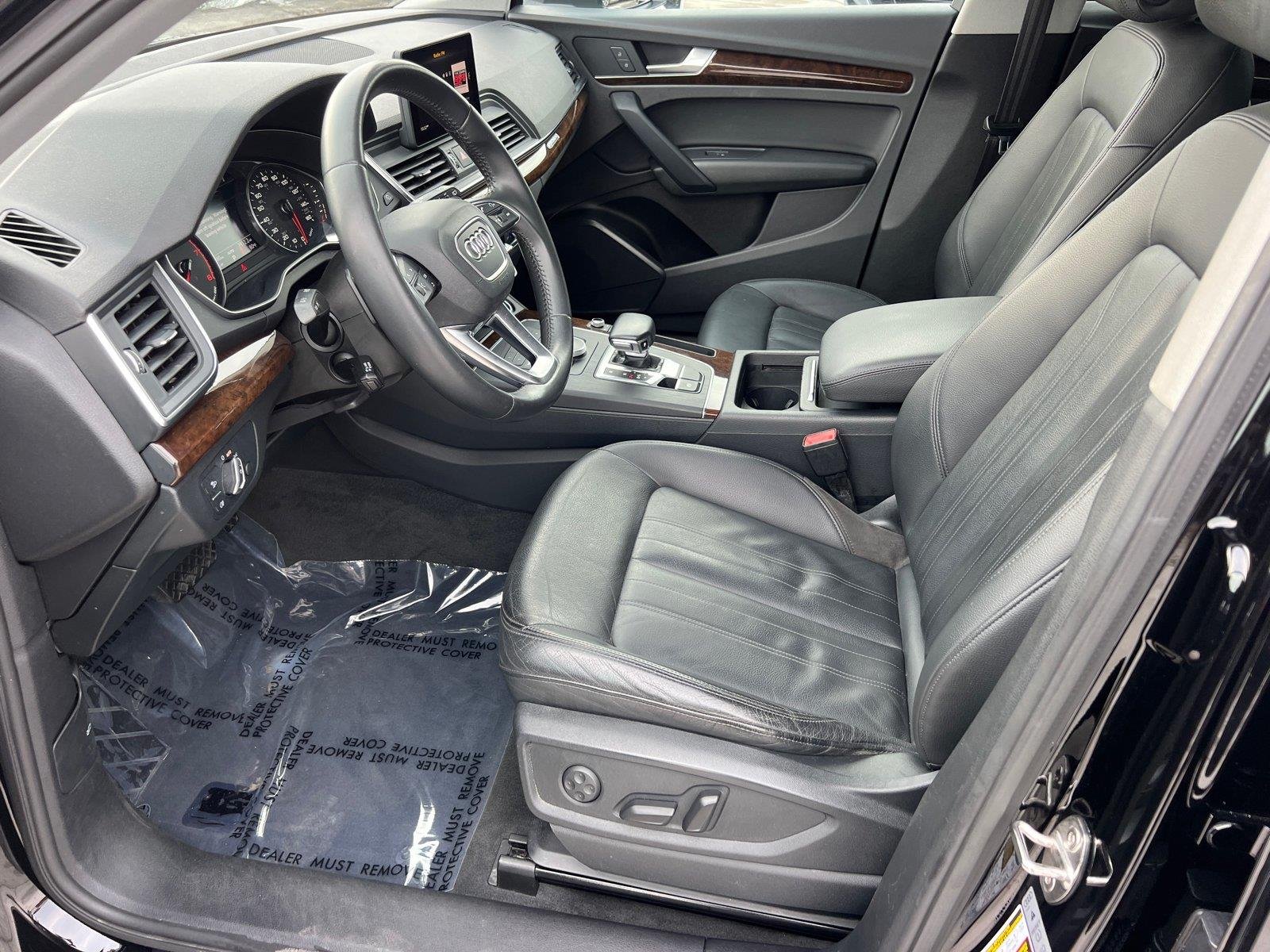 Used 2020 Brilliant Black Audi Premium image 9