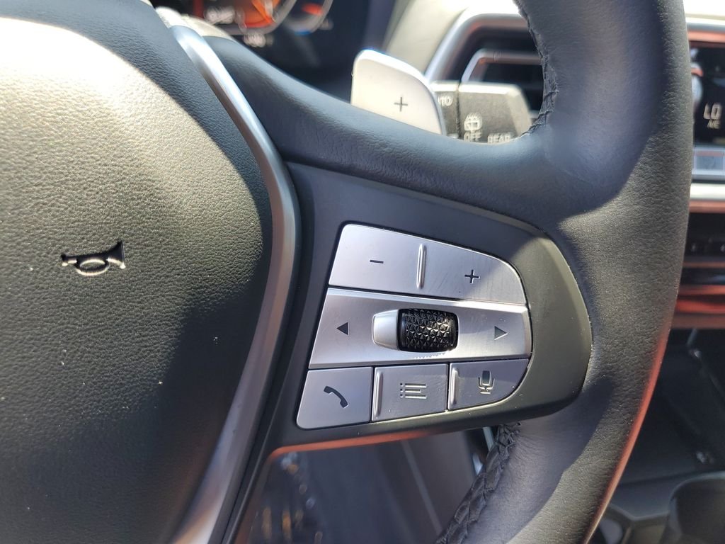 Used 2024 Black Sapphire Metallic BMW sDrive30i image 26