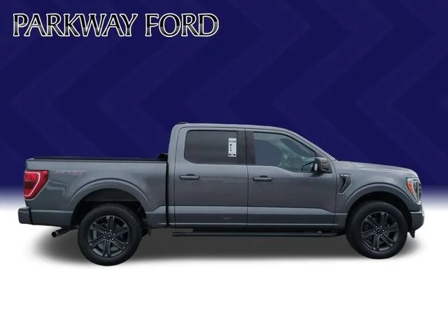 Used 2023 Gray Ford XLT image 6