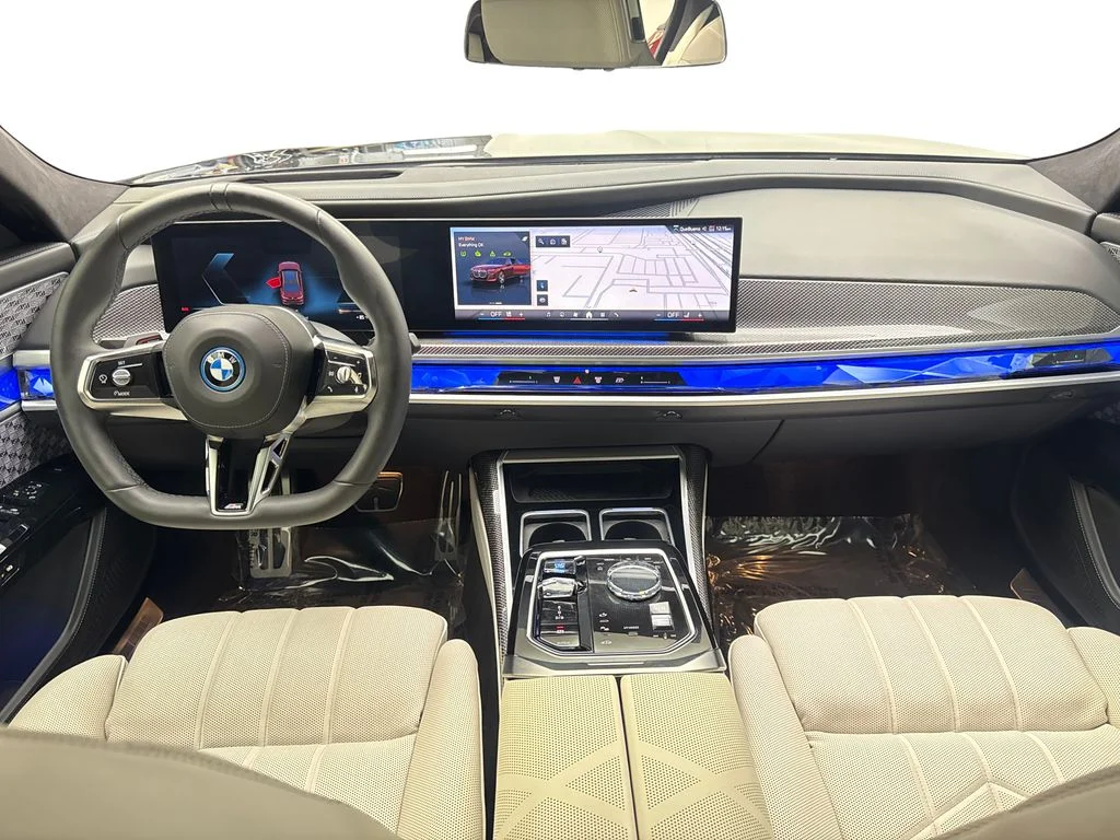 Used 2023 Red BMW xDrive60 image 50