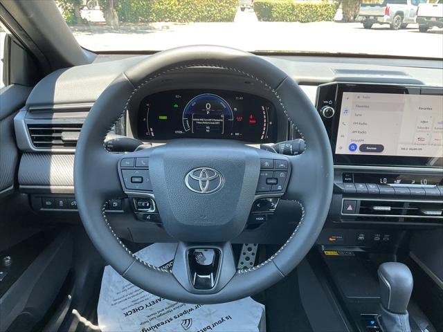 Certified Used 2025 PRECIOUS METAL Toyota  image 19