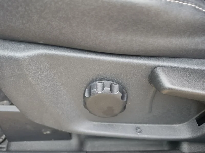 Used 2025 Shadow Black Ford Badlands image 8
