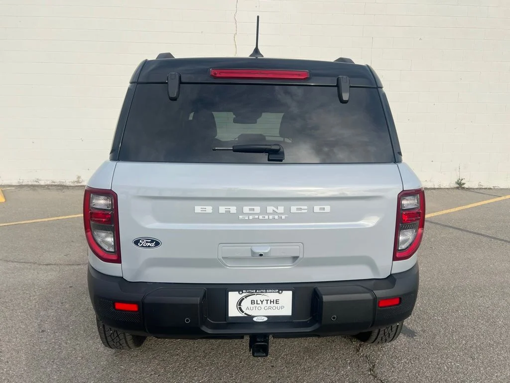 New 2026 Space White Metallic Ford Badlands® image 4