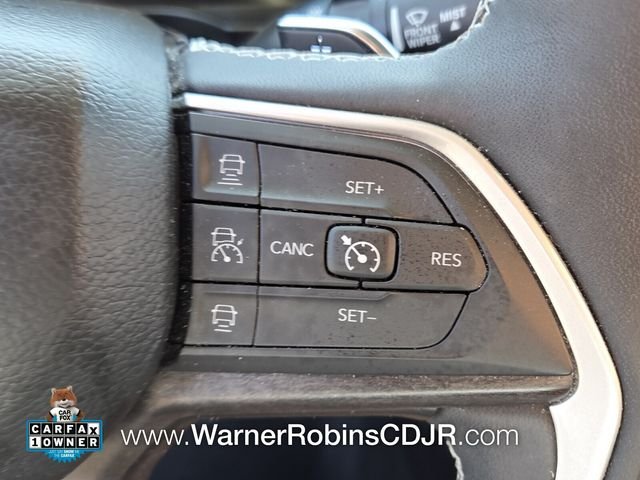Used 2023 Gray Jeep Limited image 30