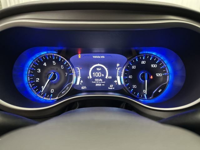Used 2025 Black Chrysler Select image 14