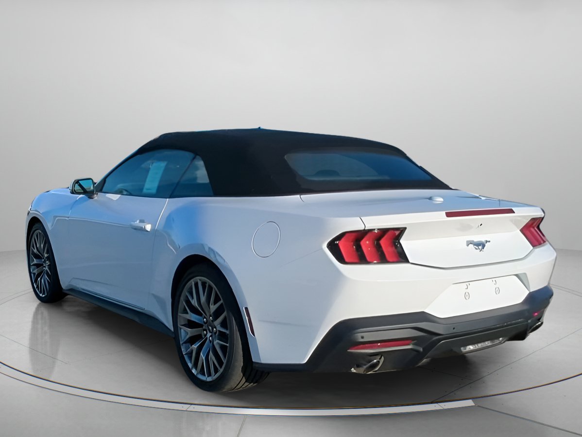 New 2026 Oxford White Ford EcoBoost® Premium Convertible image 18