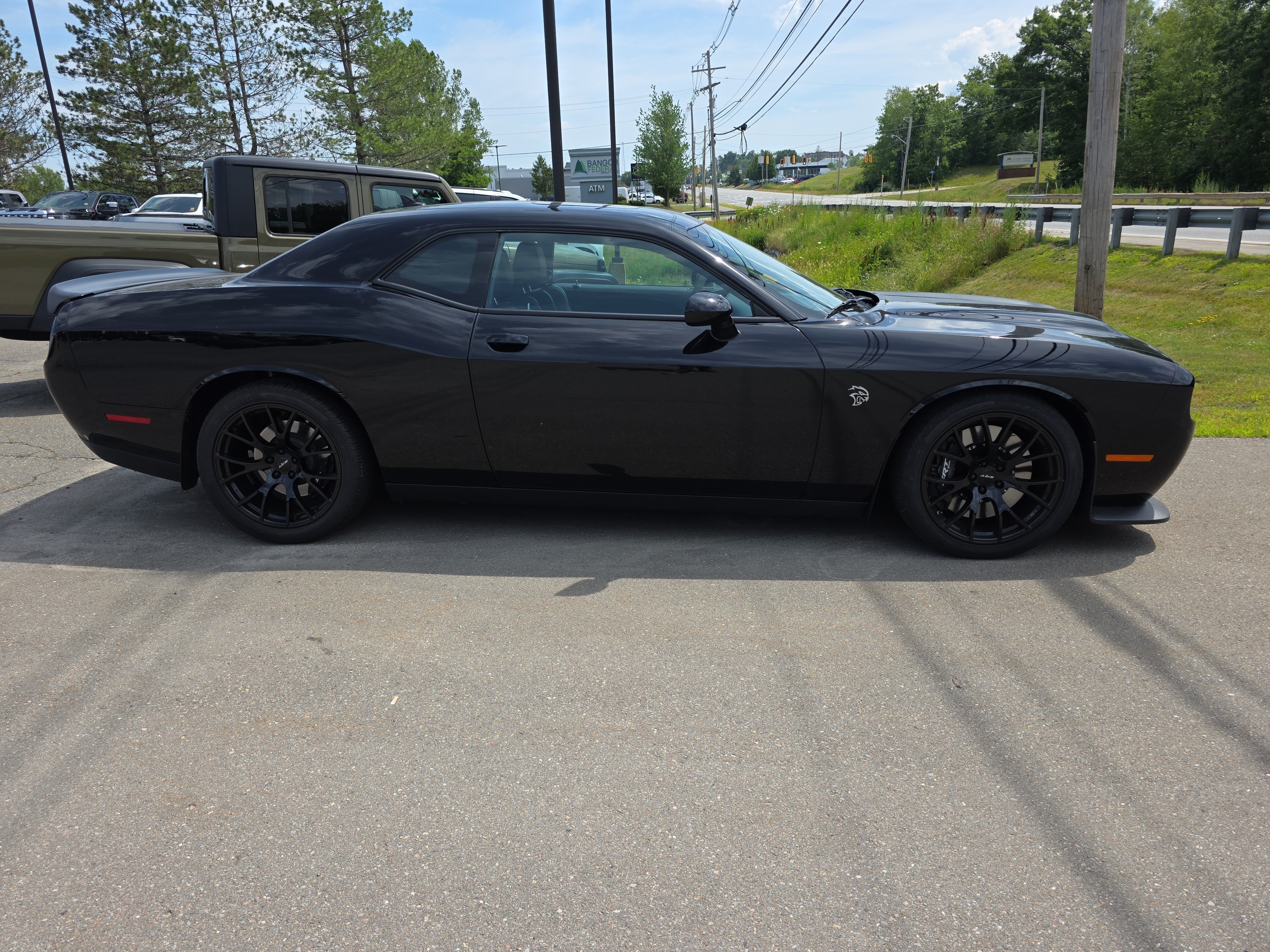 Used 2023 Pitch Black Clearcoat Dodge SRT Hellcat Jailbreak image 6