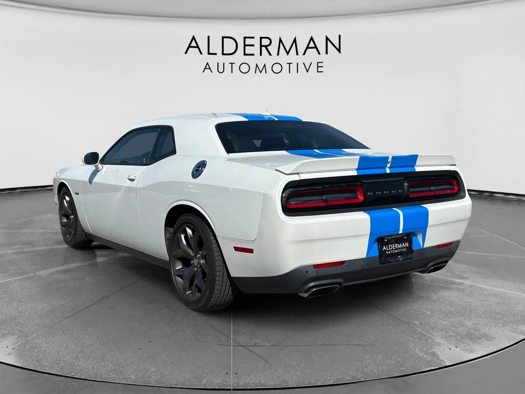 Used 2015 White Dodge R/T image 3