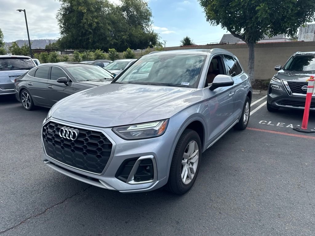 2024 Audi Q5 45 Premium's photo