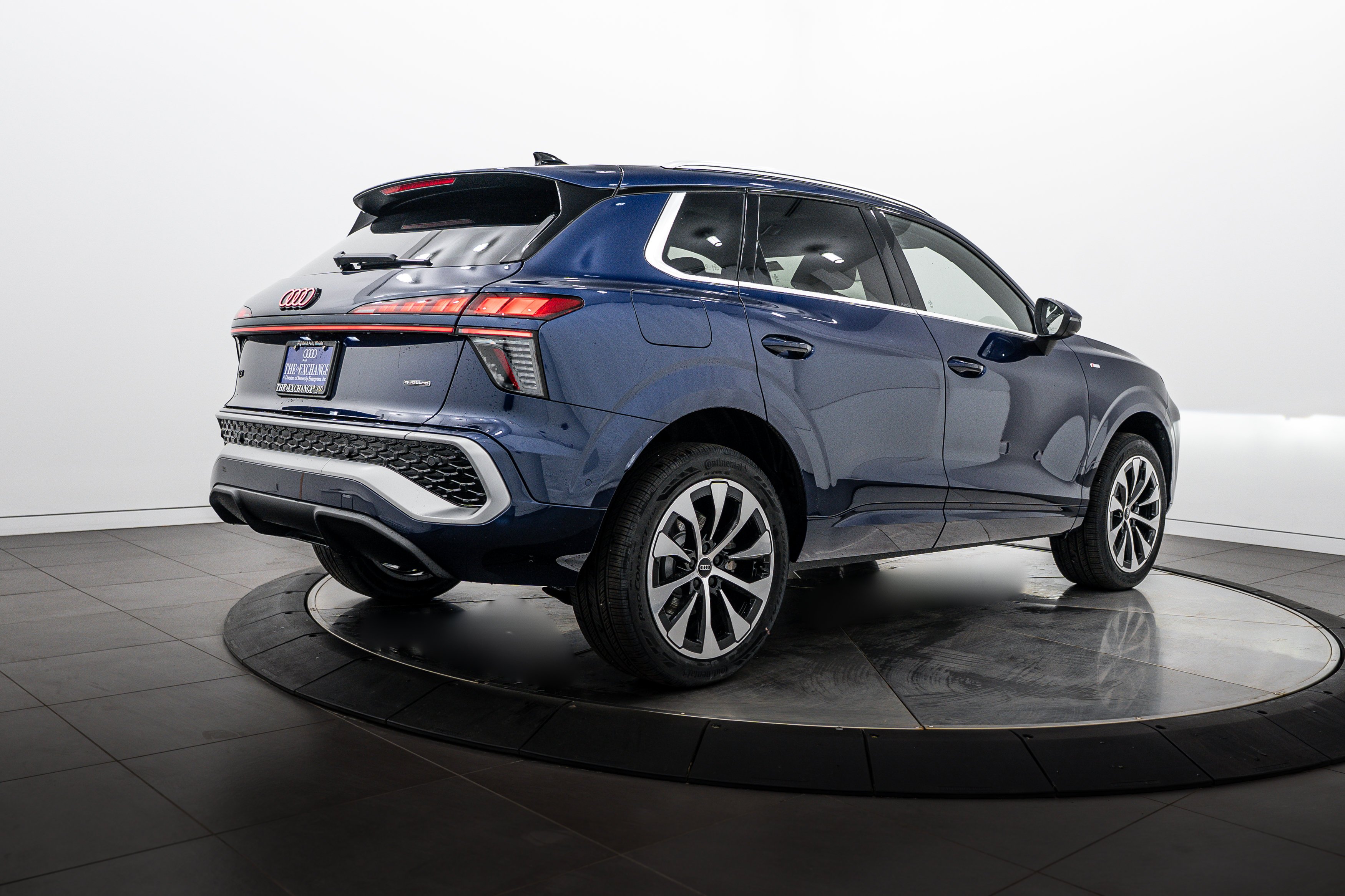 New 2026 Blue Audi S line image 4