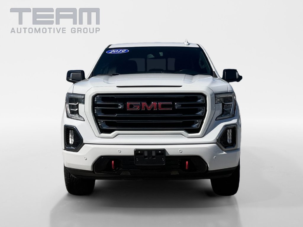 Used 2019 White GMC AT4 image 2