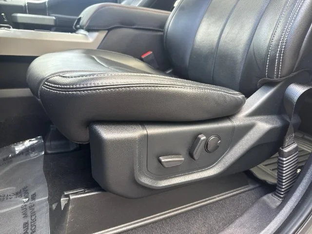 Used 2021 Gray Ford Lariat image 31
