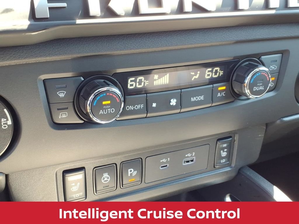 Used 2025 Bluestone Pearl Nissan SL v6 w/LEATHER, SUNROOF & FENDER AUDIO image 13