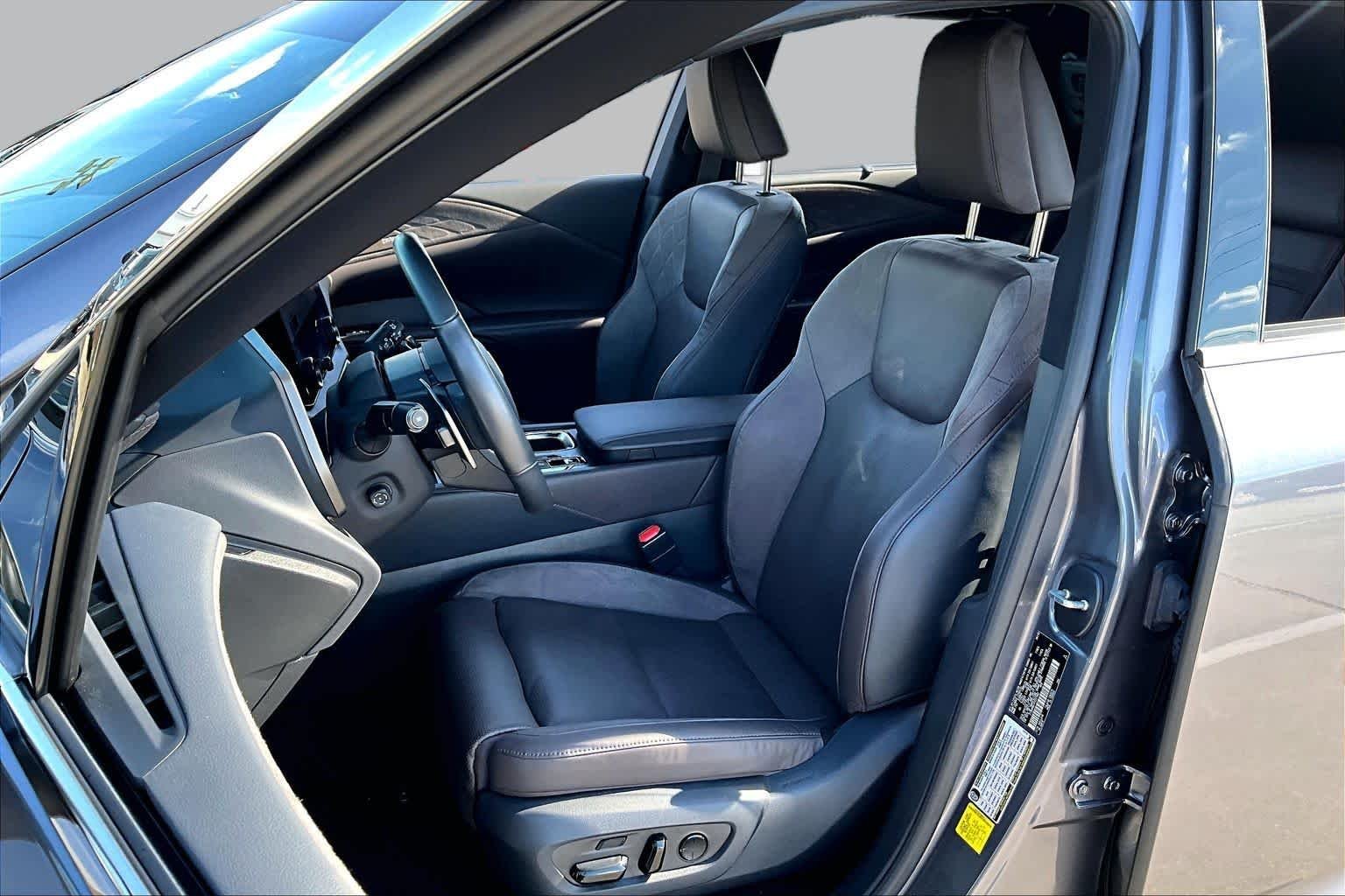 Pre-Owned 2023 Lexus RX 350 Luxury