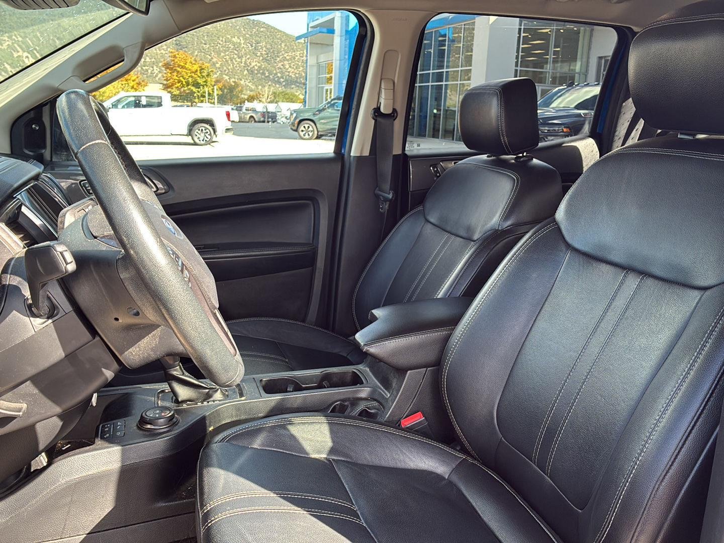 Used 2020 Lightning Blue Ford LARIAT image 5