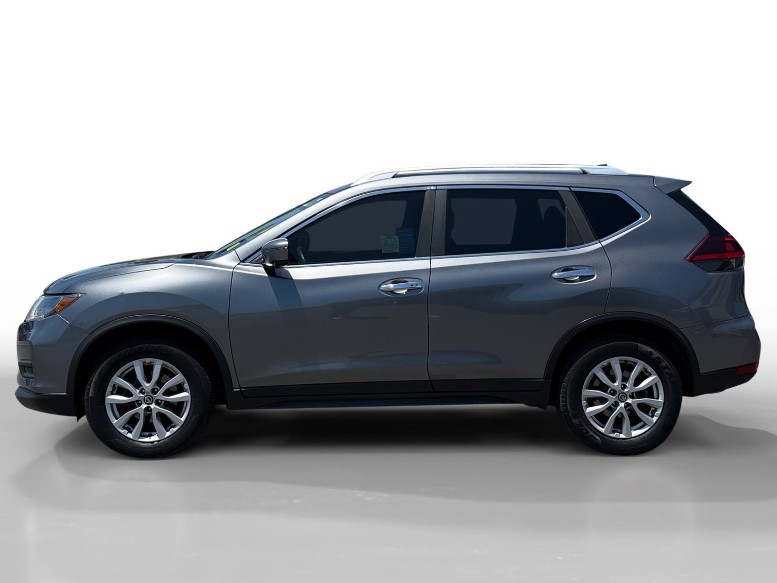 Used 2018 Gun Metallic Nissan SV image 2