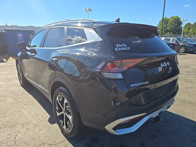 Used 2023 Black Kia EX image 5