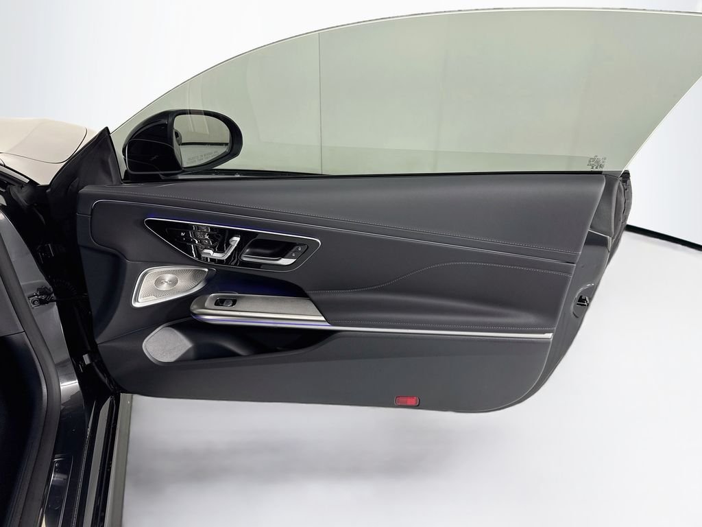 New 2027 Graphite Grey Metallic Mercedes-Benz CLE 300 image 25
