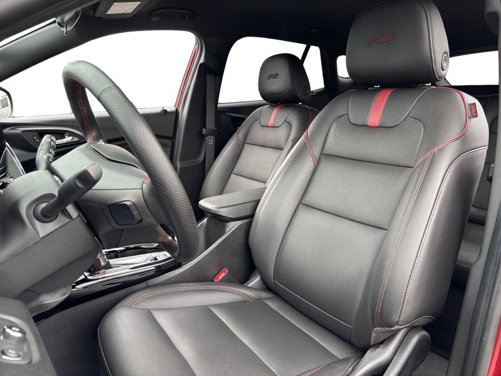 Used 2024 Red Chevrolet 2RS image 25