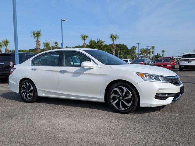 Used 2017 White Honda EX-L image 2