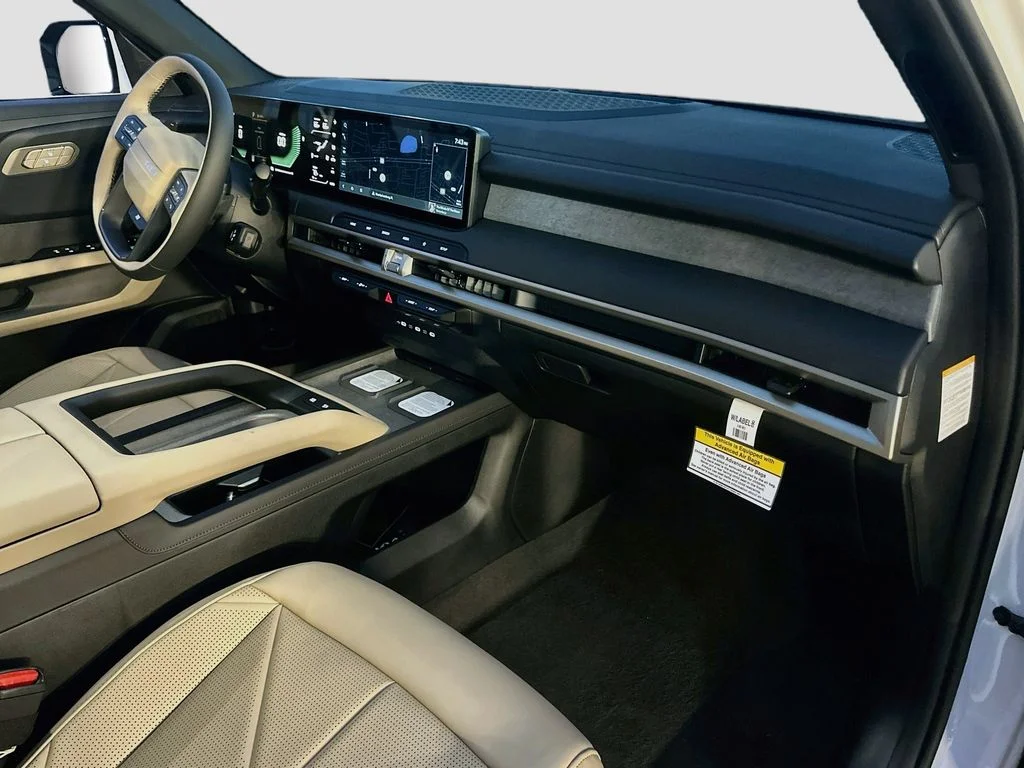 New 2027 Glacial White Pearl Kia EX image 31