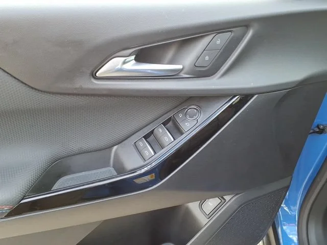 Used 2025 Reef Blue Metallic Chevrolet RS image 17