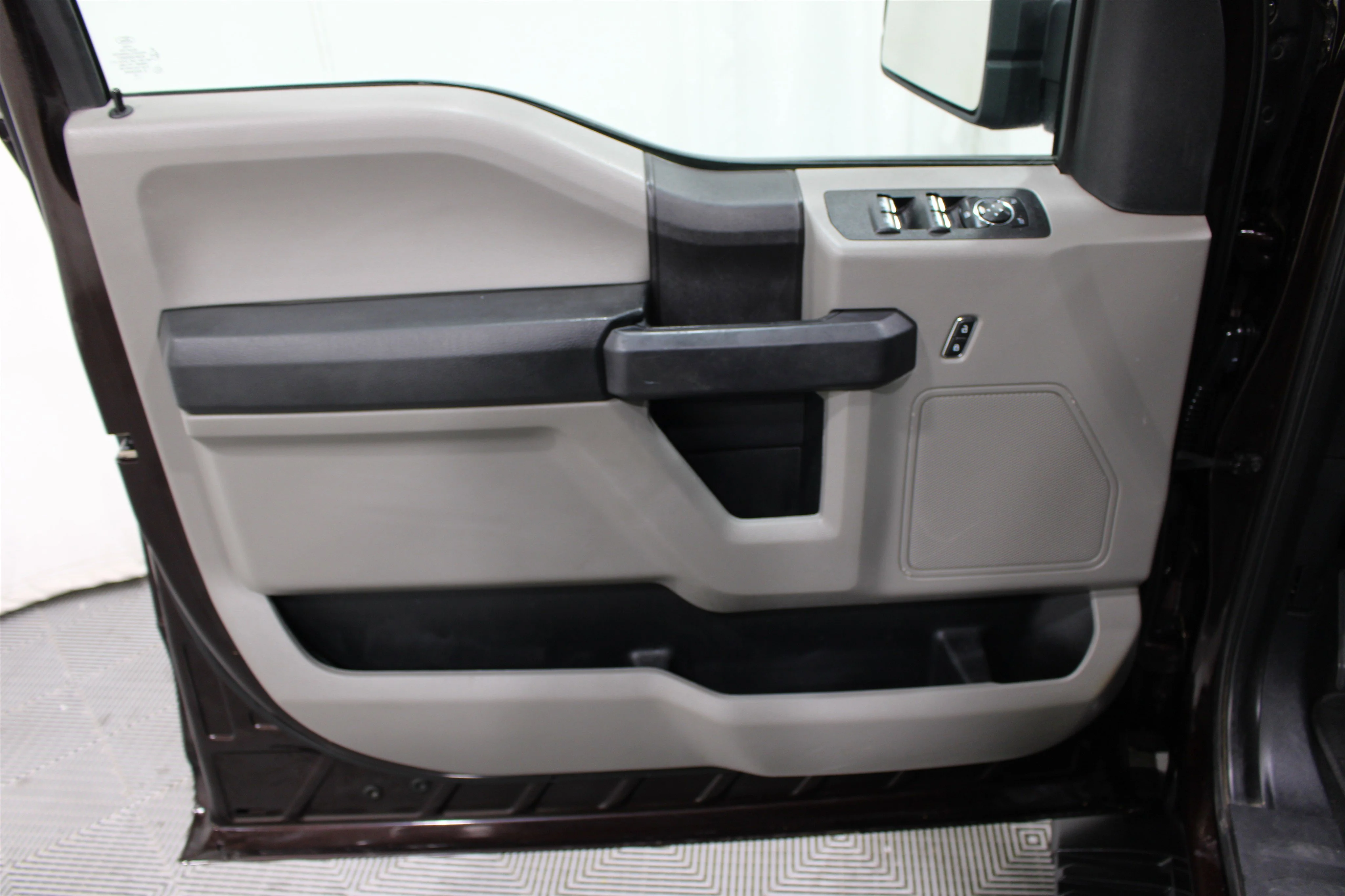 2019 Ford F-150 XL - Photo 5