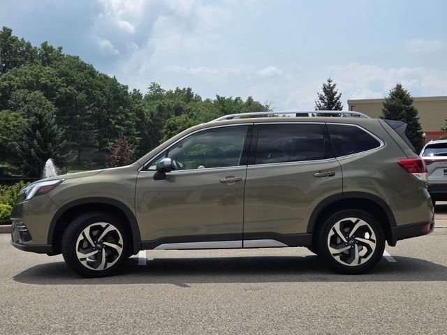 Used 2024 Autumn Green Metallic Subaru Touring image 22