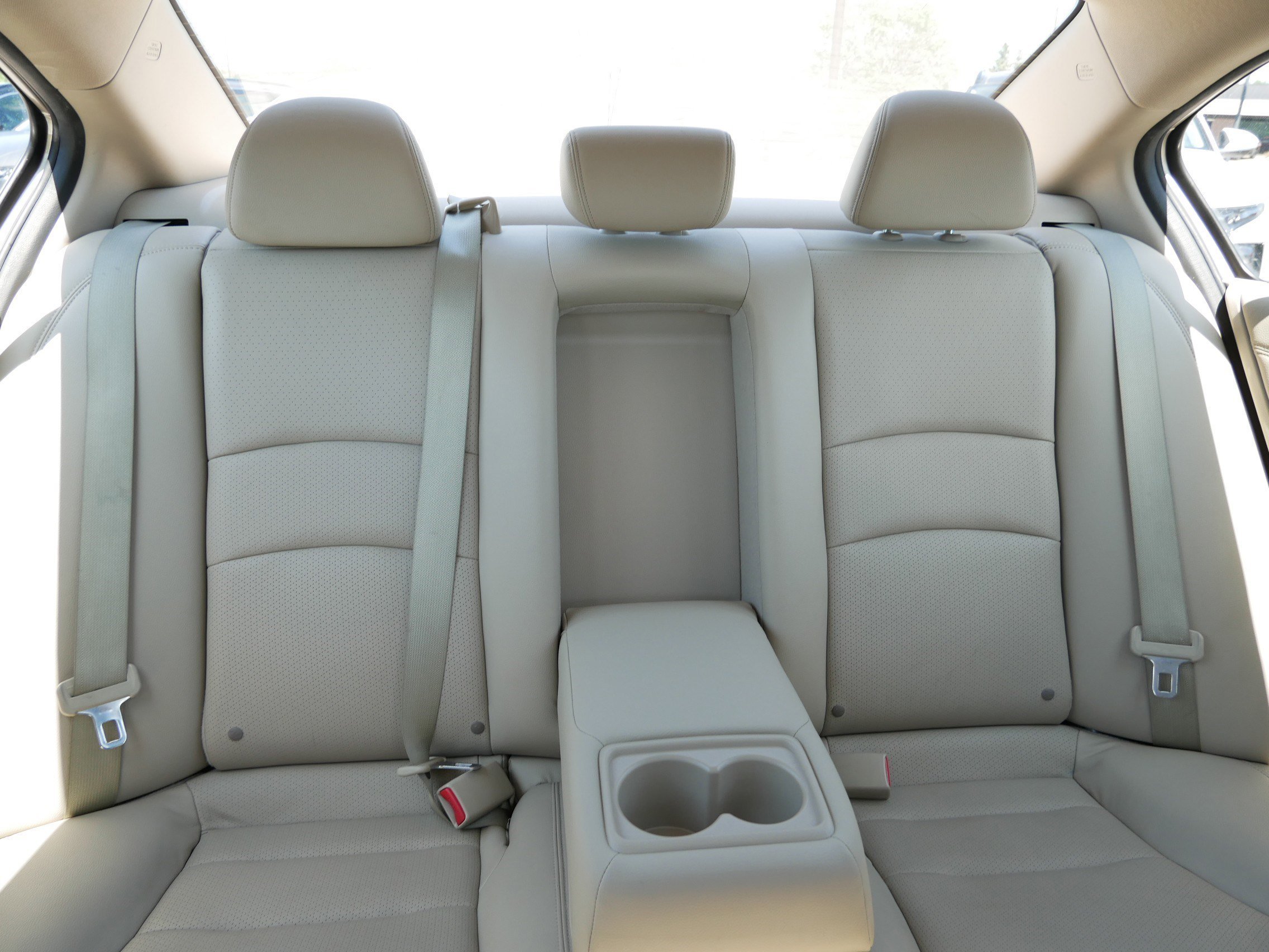 2015 Honda Accord EX-L - Photo 13