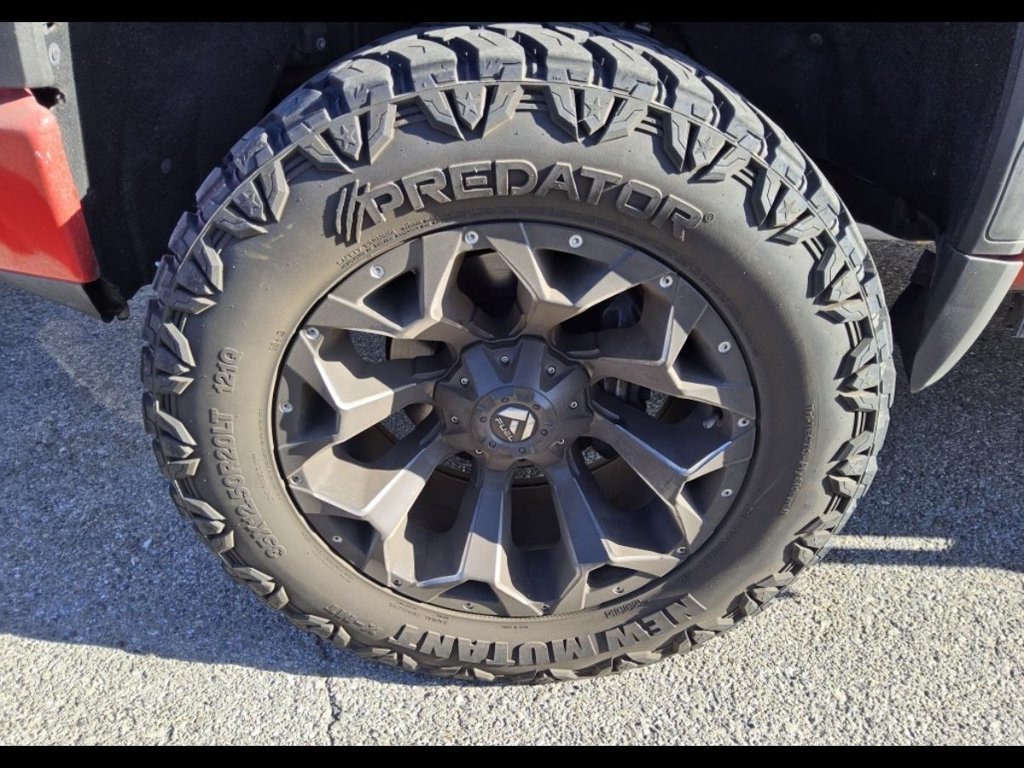 Used 2021 CARDINAL RED GMC Elevation image 5
