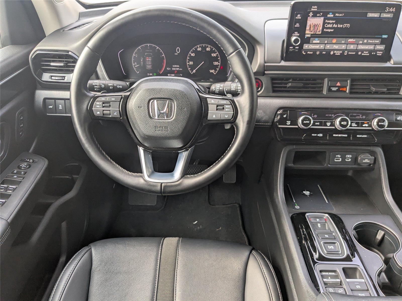 Used 2023 Platinum White Pearl Honda EX-L 7 Passenger image 15