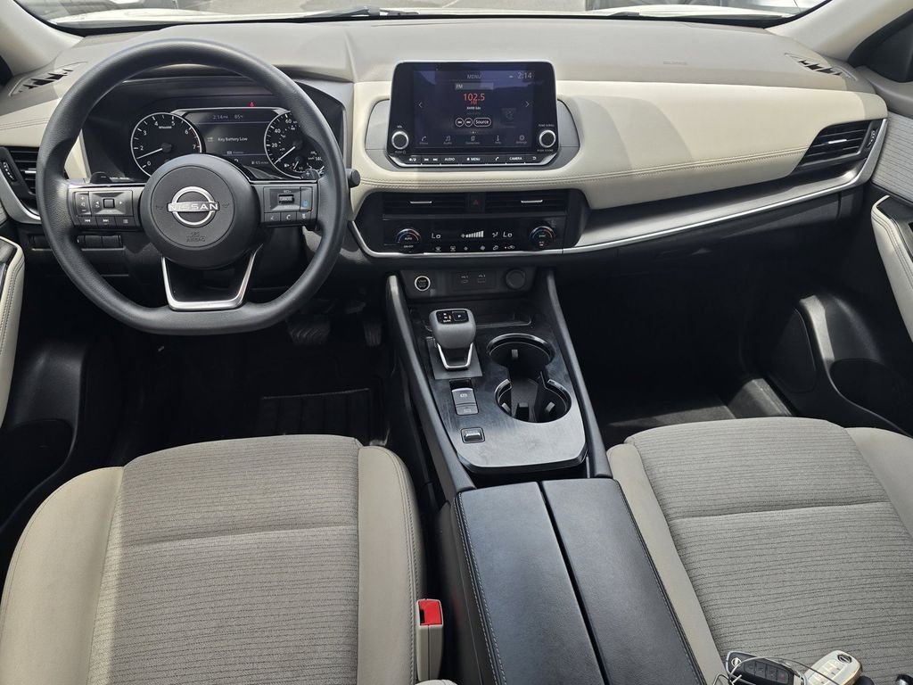 Used 2023 White Nissan SV image 14
