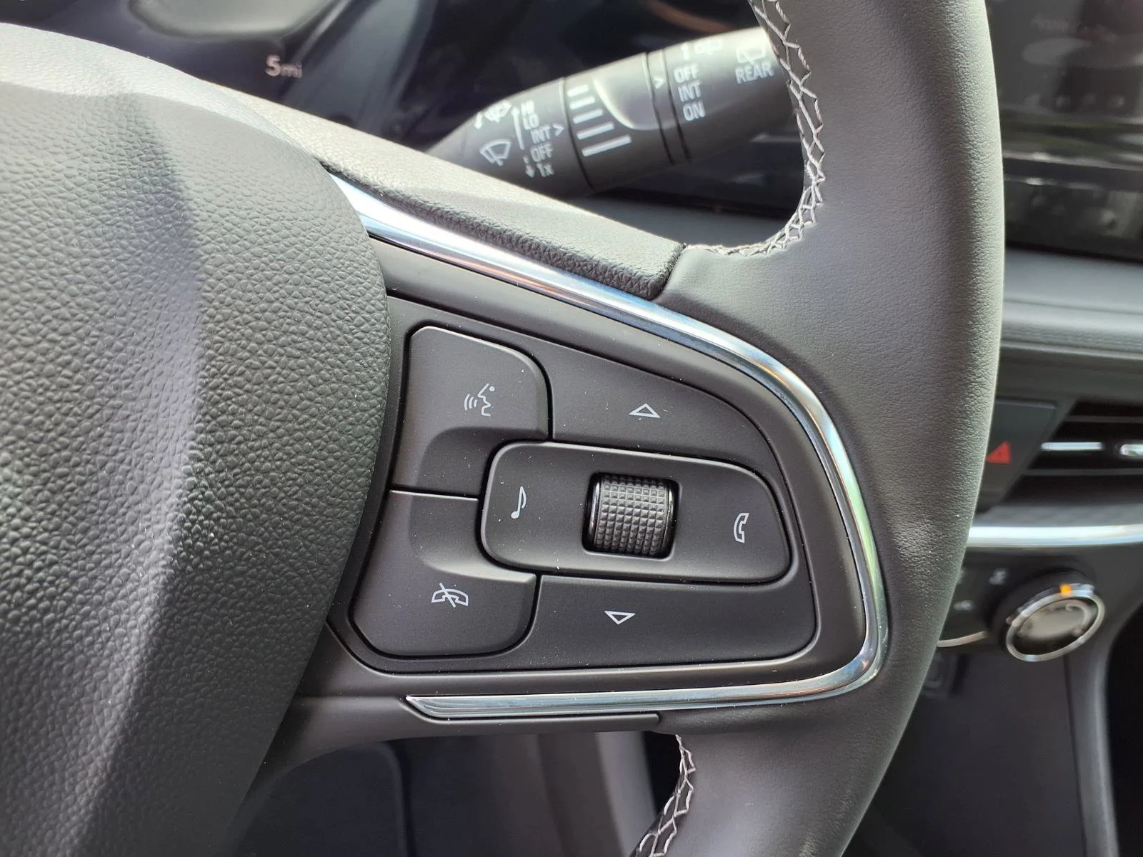 2026 Buick Encore GX Preferred - Photo 9