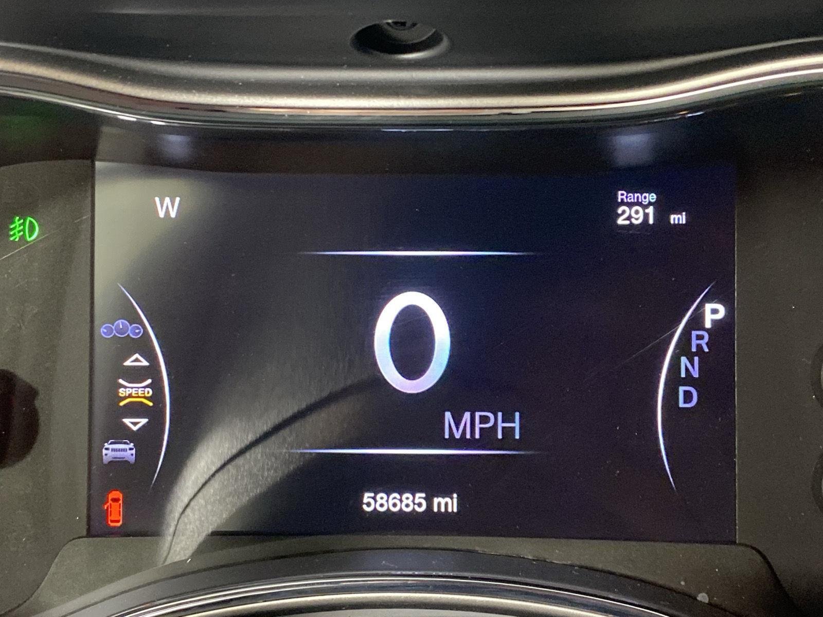 Used 2020 Diamond Black Crystal Pearlcoat Jeep North image 22