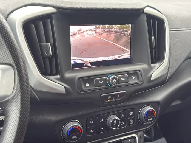Used 2023 White GMC SLE image 15