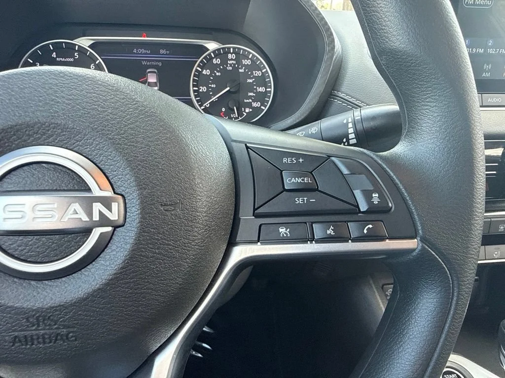 Used 2025 White Nissan SV image 16