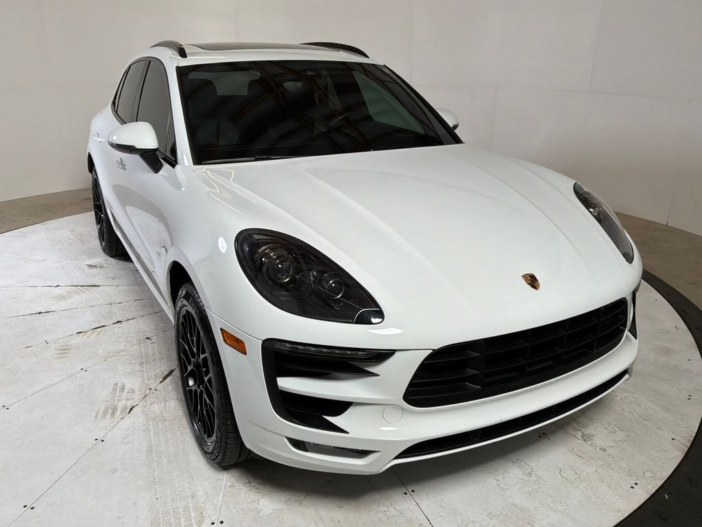 2018 Porsche Macan GTS's photo