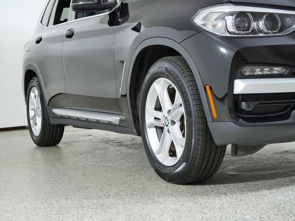 Used 2021 Jet Black BMW xDrive30i image 7