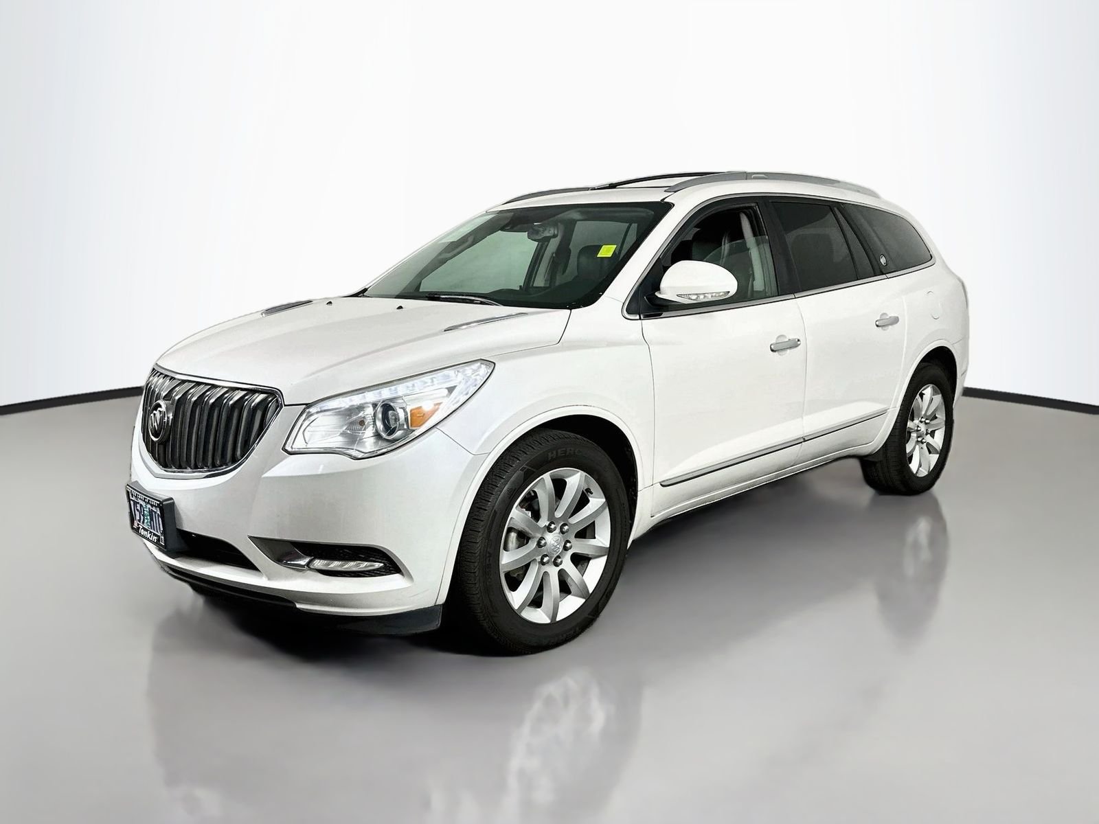 Used 2017 White Frost Tricoat Buick Premium Group image 4
