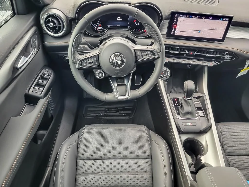 2025 Alfa Romeo Tonale Base - Photo 11