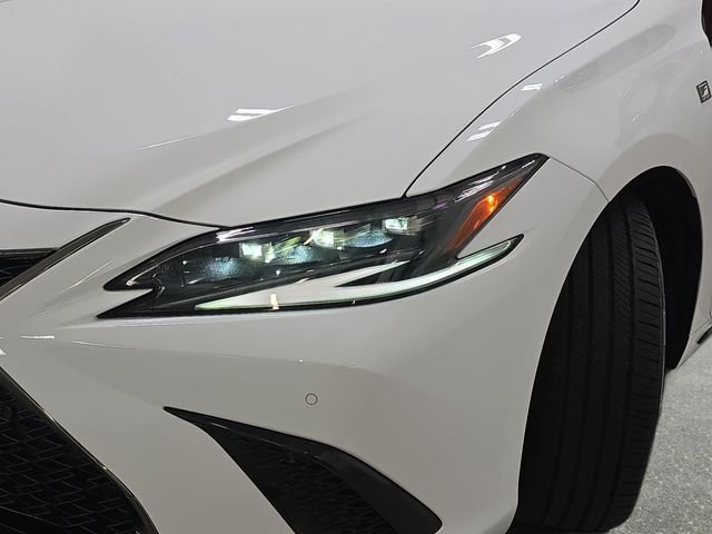 Used 2025 White Lexus 350 F Sport image 31