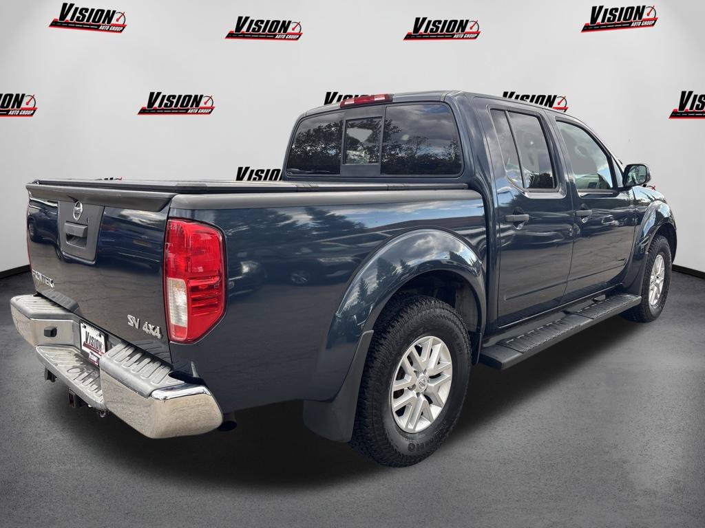 Used 2019 Blue Nissan SV image 5