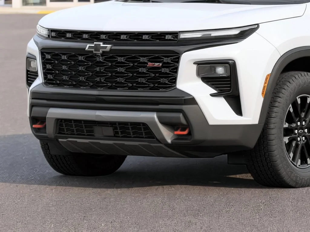 New 2026 Polar White Tricoat Chevrolet Z71 image 6