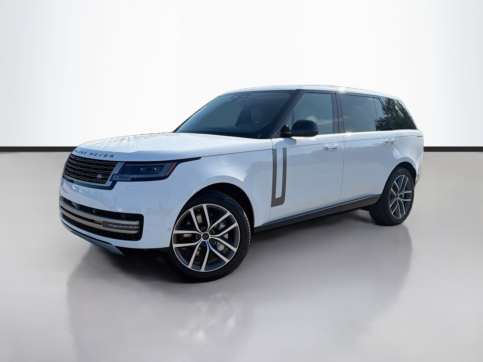 New 2026 Fuji White Land Rover SE image 1