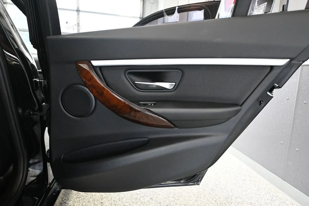 2018 BMW 3 Series 330i - Photo 39