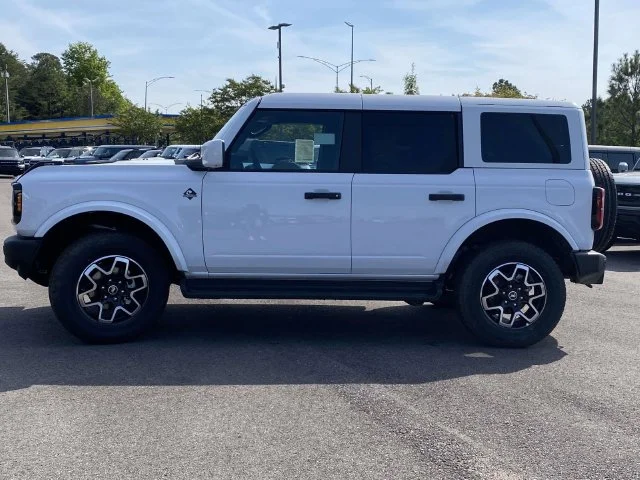 New 2026 White Ford Outer Banks image 6