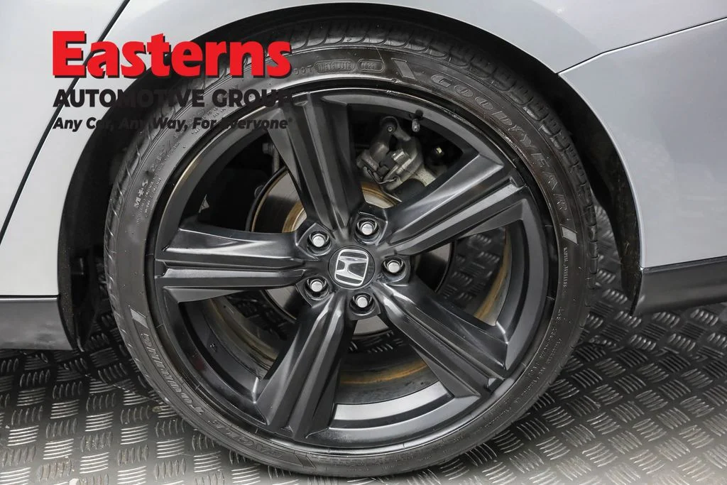 Used 2024 Gray Honda Sport image 8