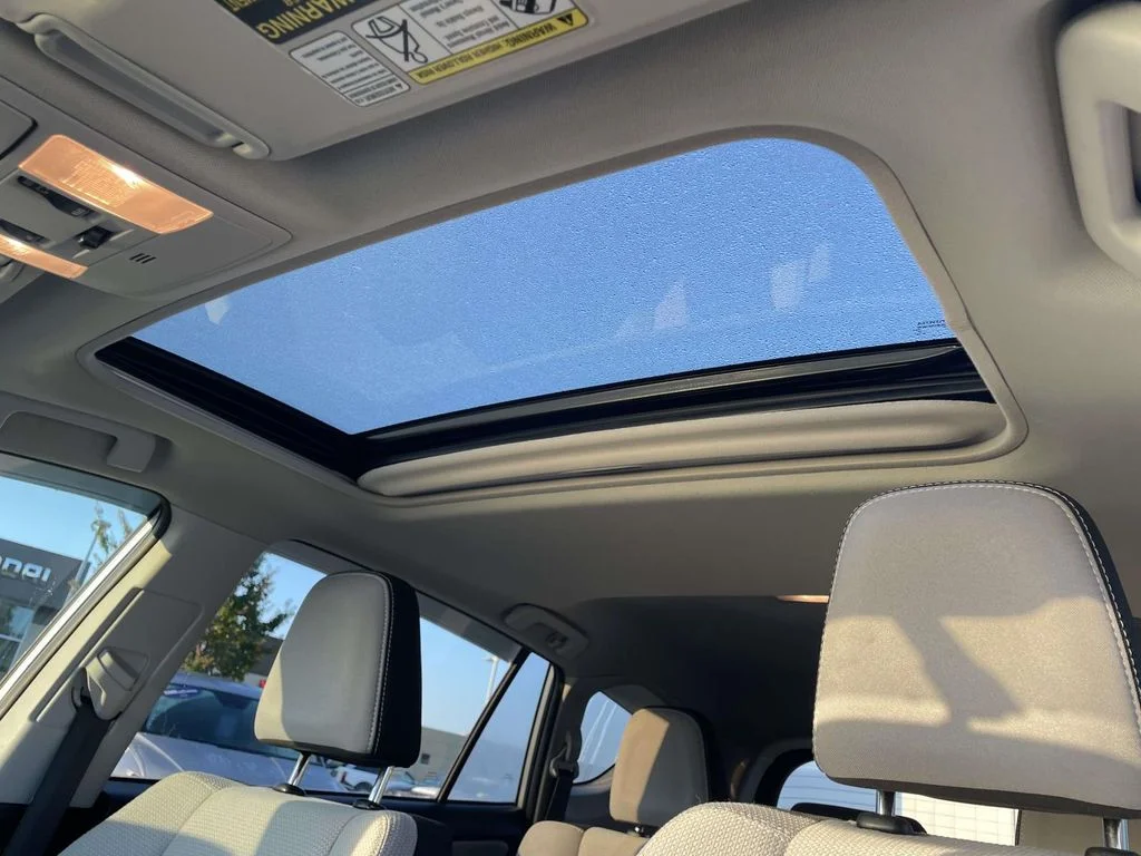 Used 2016 Silver Sky Metallic Toyota XLE image 9