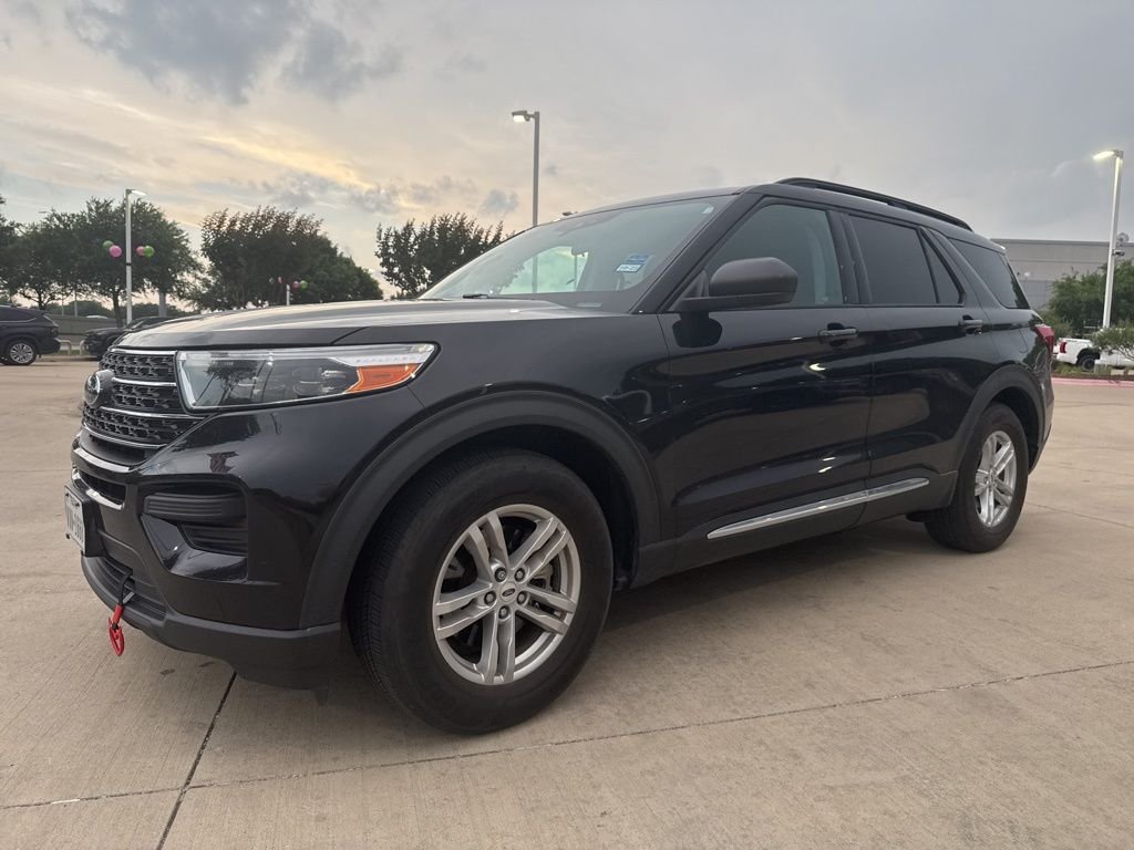 2021 Ford Explorer XLT RWD's photo